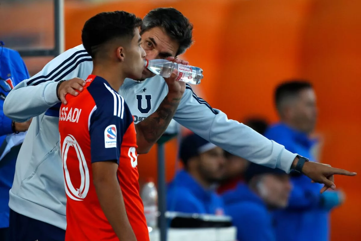 Les dijo de todo: La tensa reunión de Mauricio Pellegrino con sus dirigidos tras la derrota contra Deportes Copiapó