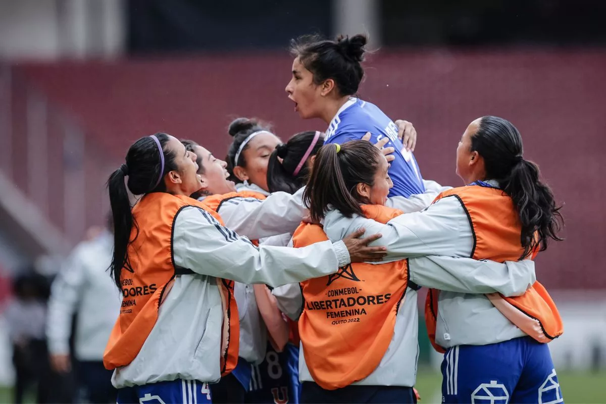 Rebeca Fernández anunció que recibió olvidado premio que le debía la Conmebol desde 2022