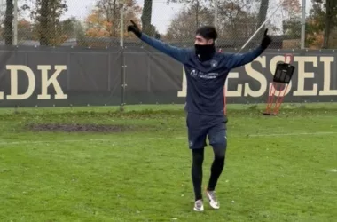 [VIDEO] Pura calidad: Darío Osorio dejó boquiabierto a sus compañeros del FC Midtjylland con golazo en entrenamiento