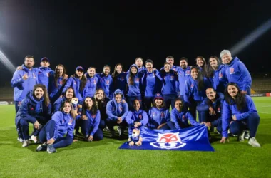 Orgullo de la comuna: Municipio sureño reconoce a integrante de la U femenina por su participación en Copa Libertadores