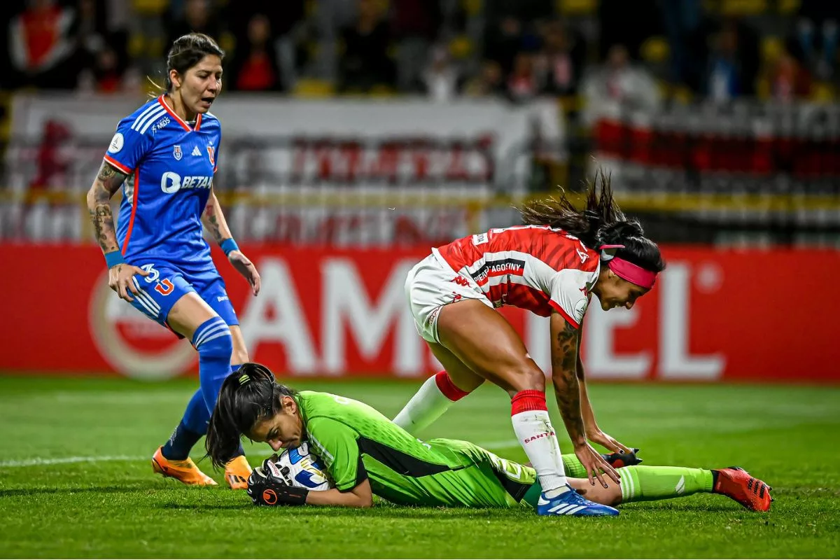 La U en Copa Libertadores: El curioso dato de las Leonas en el historial frente a equipos colombianos