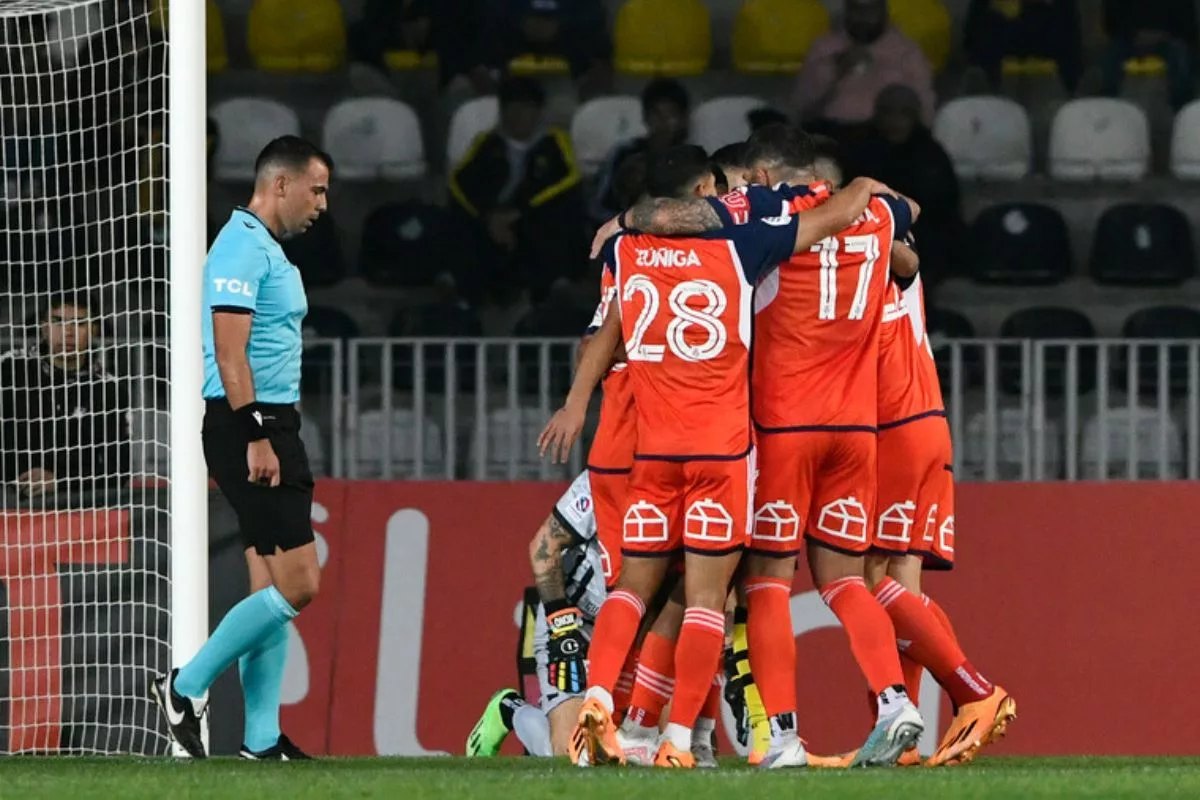 Pide oportunidades: Mauricio Pellegrino tendrá que decidir qué hará con uno de los protagonistas de la derrota de la U ante Cobreloa