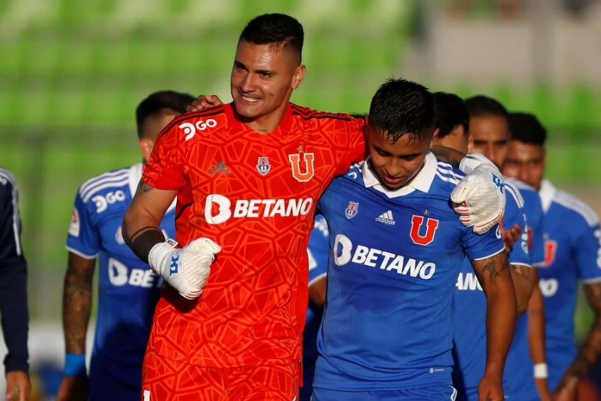 [VIDEO] Impresionante atajada de Cristóbal Campos postula a ser la Mejor del Año en la Gala Crack del Fútbol Chileno