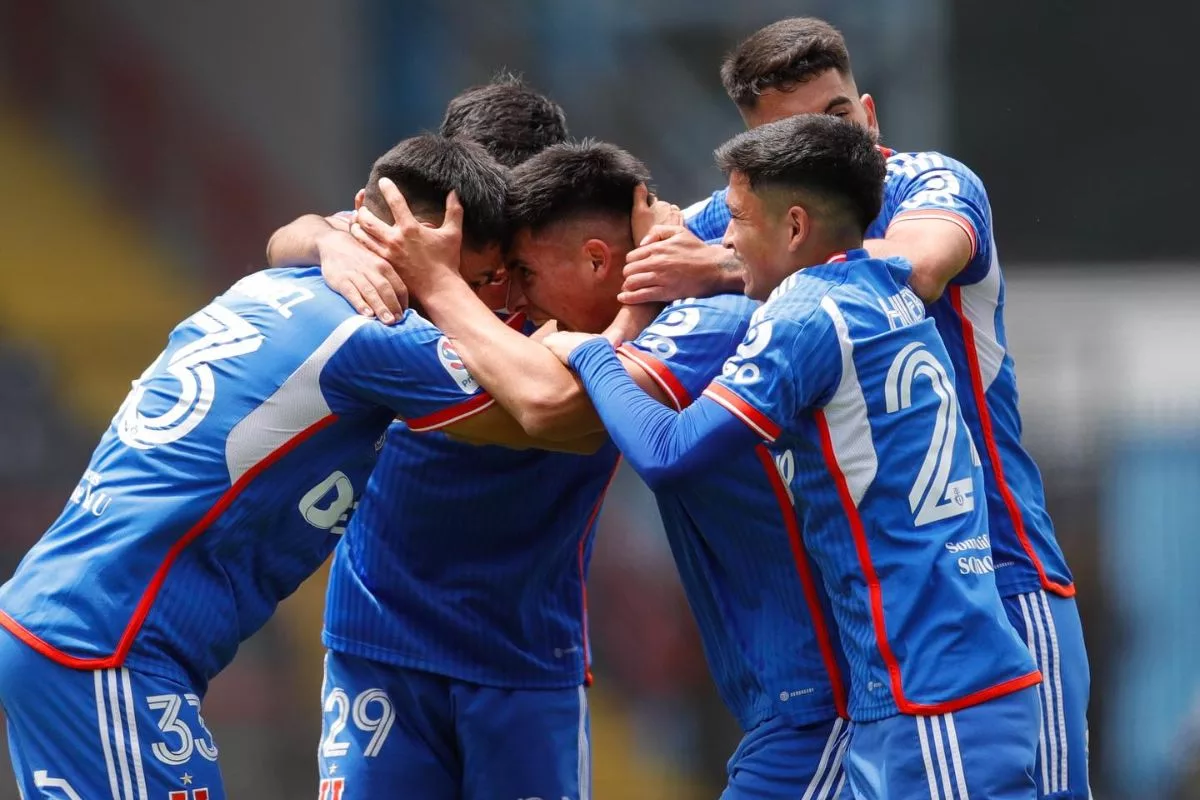 Celebra en Talcahuano: La U se quedó con el bicampeonato de Copa Zapping al vencer por penales a Huachipato con un soberbio Cristóbal Campos