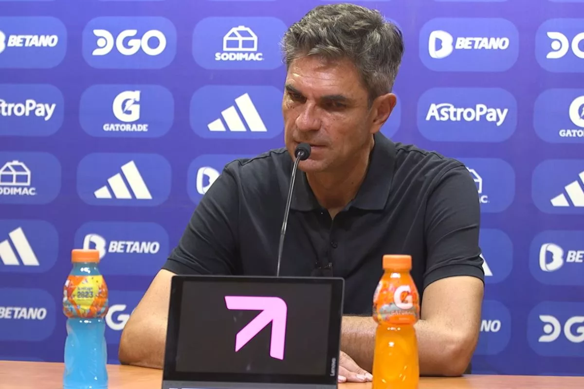 Un emocionado Mauricio Pellegrino le dejó un sentido mensaje a los hinchas de la U tras confirmar su salida: "Me hubiese gustado..."