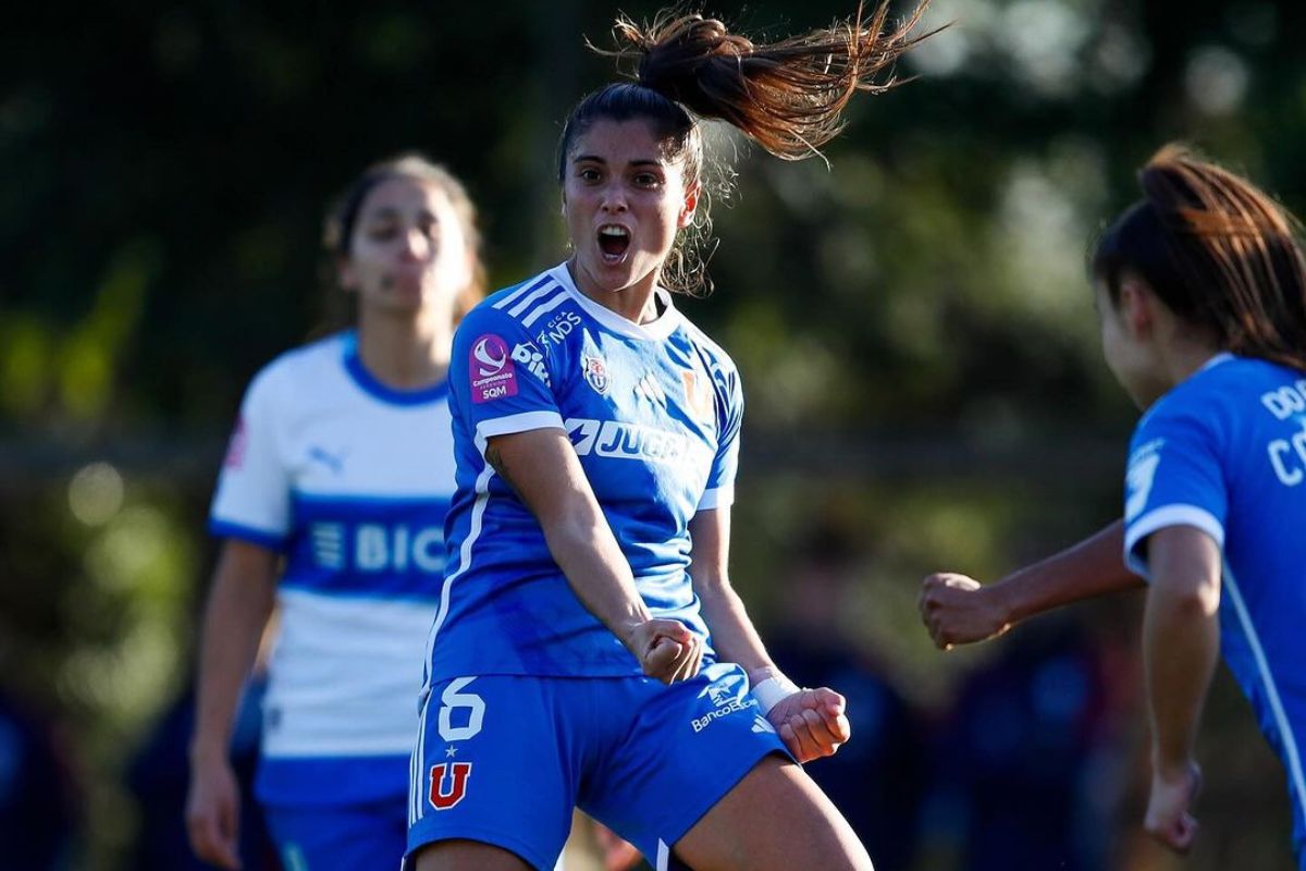 Líderes absolutas: La U golea a la UC y se queda con la cima del Campeonato Femenino