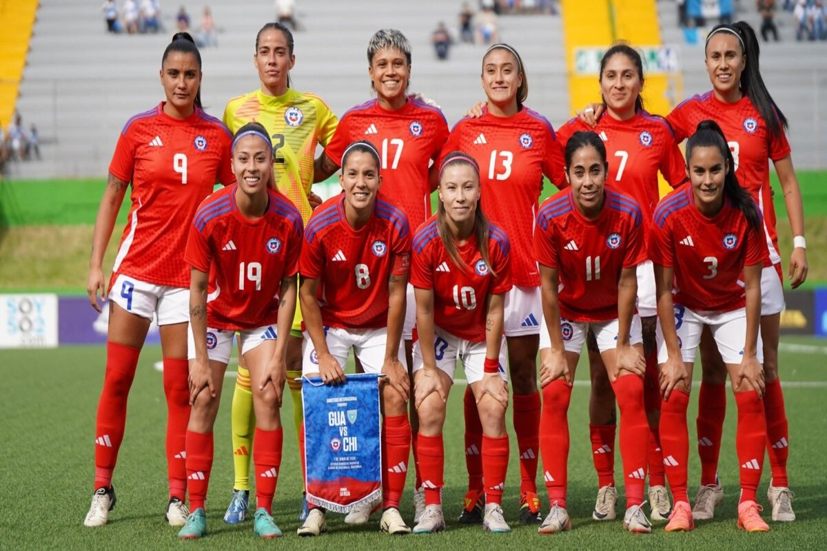 Sangre azul en La Roja: La Selección Chilena nomina a cinco jugadoras de la U para la fecha FIFA de julio