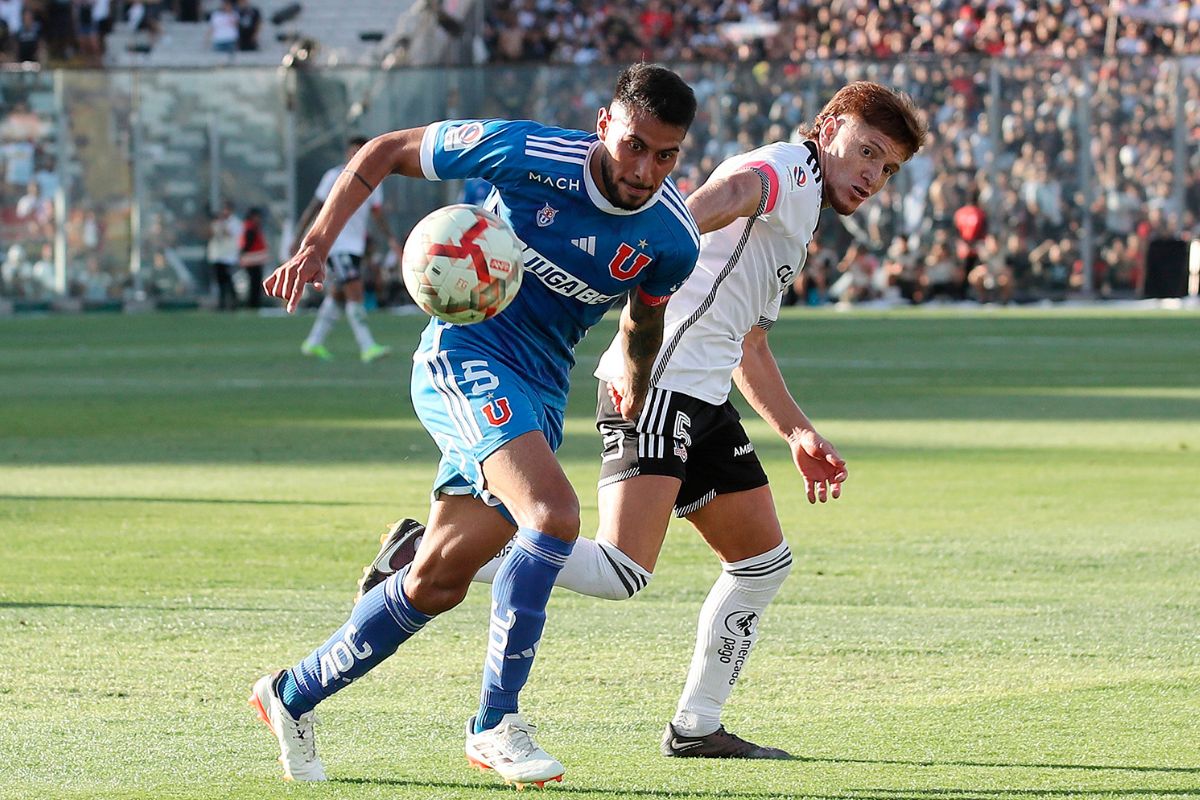 Jugador de la U ayudaría a Emmanuel Ojeda para partir a club argentino: "Lo estaría recomendando a..."