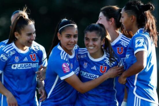 Así fue la celebración de la U: Universidad de Chile se trepa a la cima del Campeonato Femenino tras victoria ante la UC