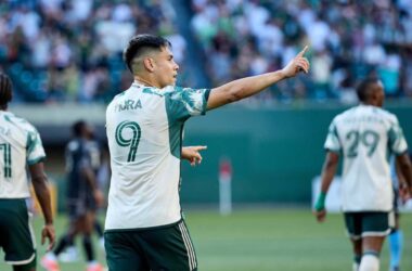 VIDEO | Se desmarcó y tiró cruzado: Felipe Mora anotó su décimo gol en la MLS y abrió el camino de la victoria