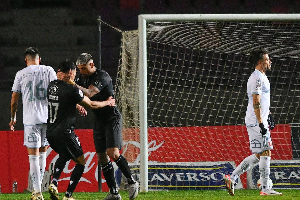 "No podemos negar que...": la elocuente reacción de Gustavo Álvarez tras dura derrota frente a Audax Italiano