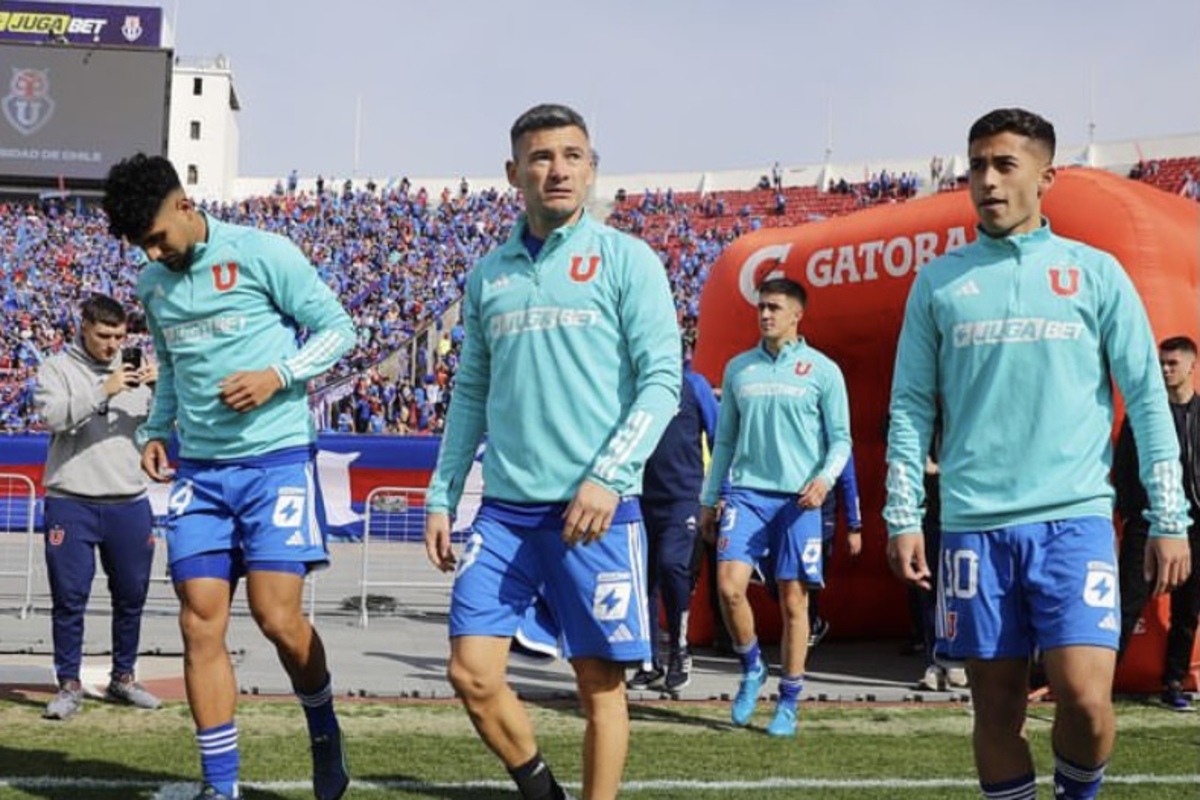 Llegó como refuerzo en invierno, fue titular de inmediato y hoy está al margen del primer equipo