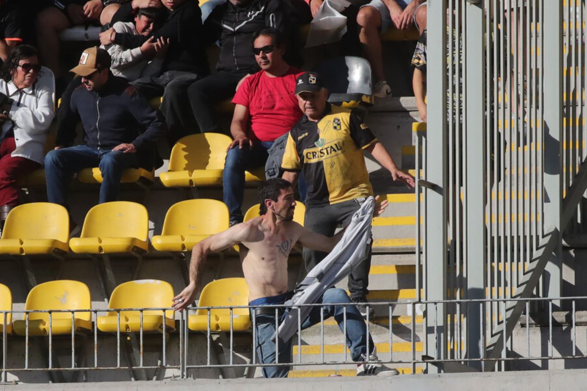 Así fue la agresión que sufrió hincha de la U por aficionados de Coquimbo Unido