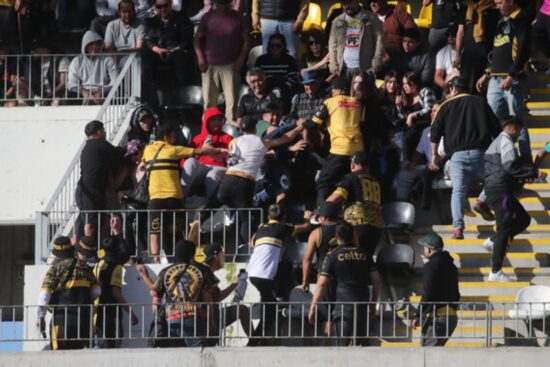 Así fue la agresión que sufrió hincha de la U por aficionados de Coquimbo Unido