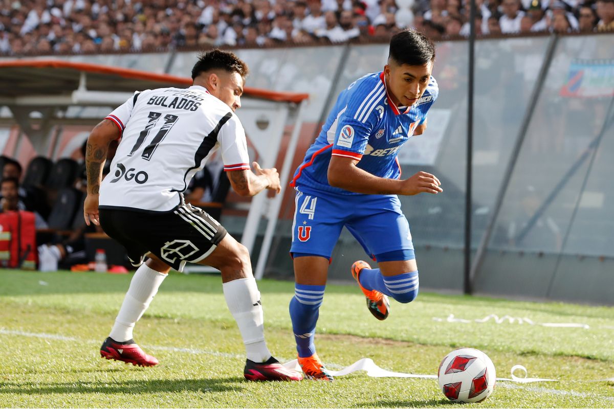 Duro momento para jugador de la U: fue titular antes que Marcelo Morales y hoy es uno de los 'olvidados' por Gustavo Álvarez