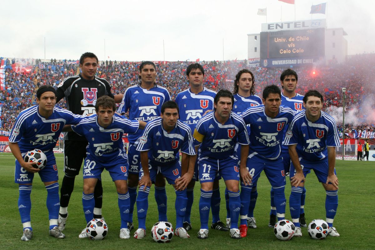 Manuel Villalobos recuerda con cariño su paso por la U y agradece al hincha azul: "Me abrieron las puertas para..."