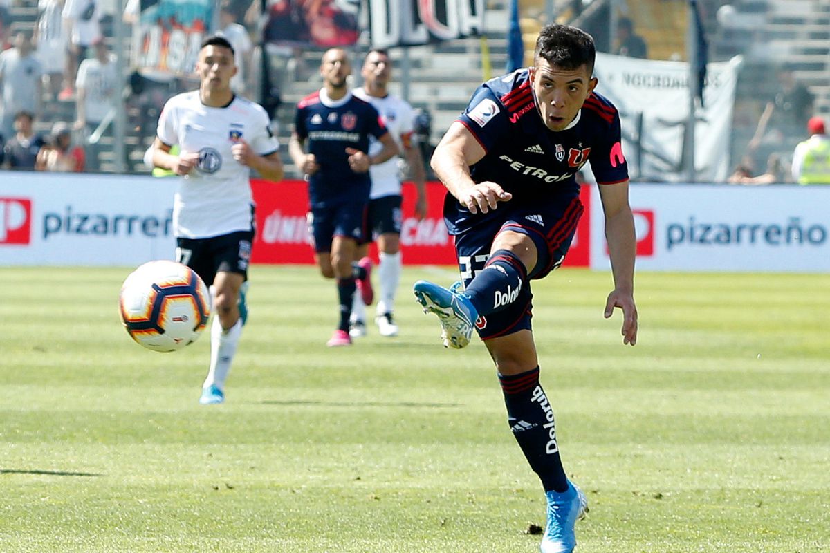 Un gol y una asistencia clave: ex volante de Universidad de Chile es figura con su equipo en Copa Libertadores