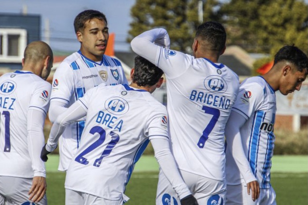 Definición Superclásica: Derrota de Cobreloa reduce los aspirantes al título a la U y Colo-Colo