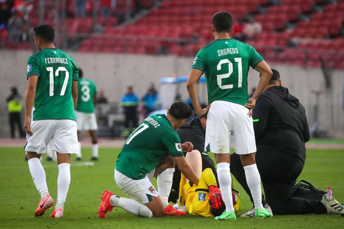 Carlos Lampe se pronuncia sobre la controversia en el gol de Eduardo Vargas tras su grave lesión