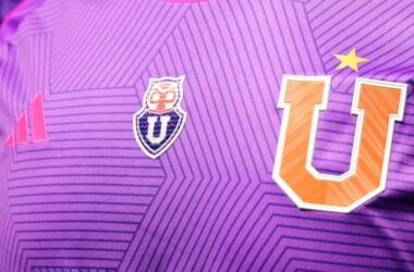 "Fotos y precio: Universidad de Chile estrena su tercera camiseta para la temporada"