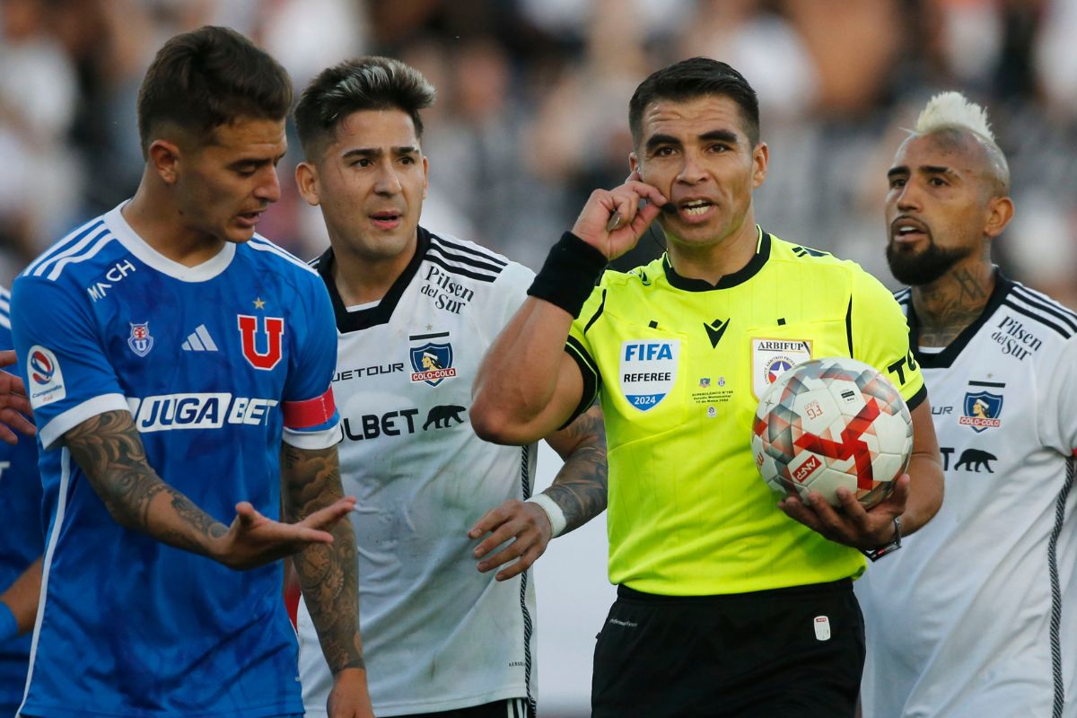 Está confirmado: este será el arbitro para el partido entre la U y Palestino