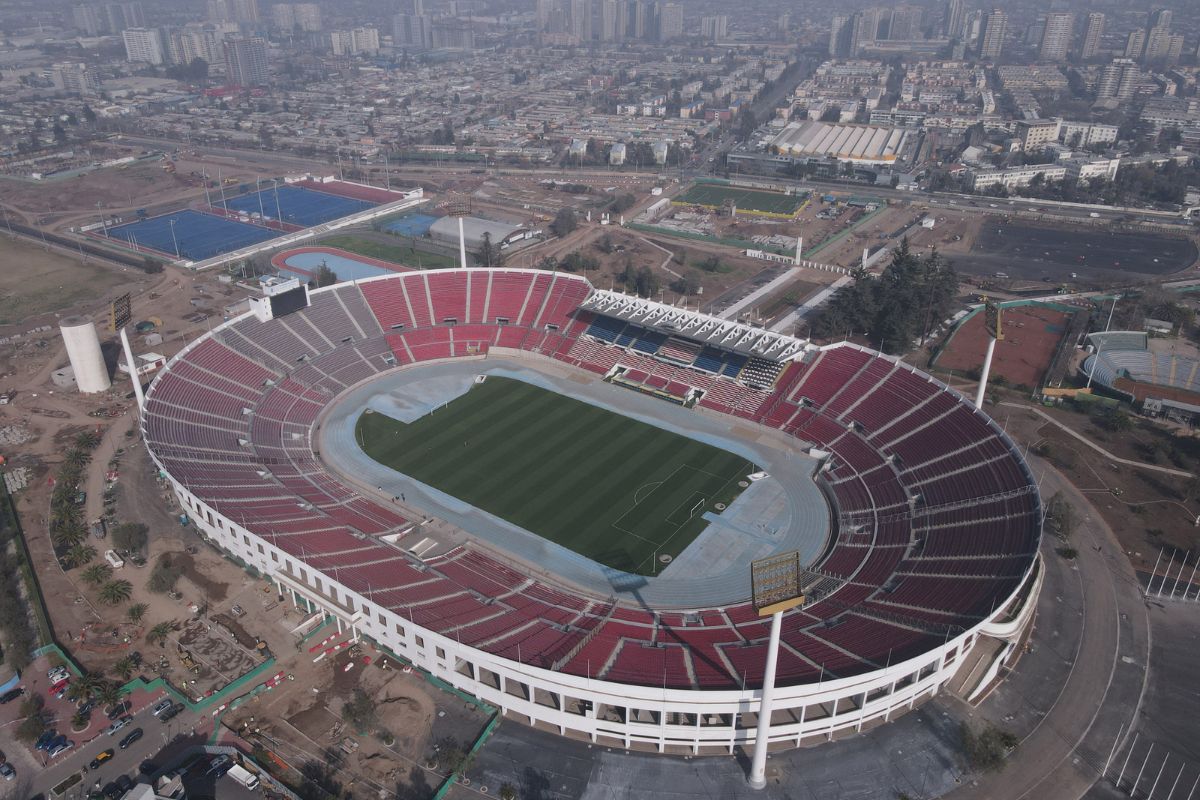 Atentos en la U: anuncian importante modernización del Estadio Nacional