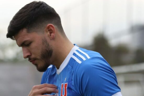 Así fue el debut de Bianneider Tamayo en Universidad de Chile