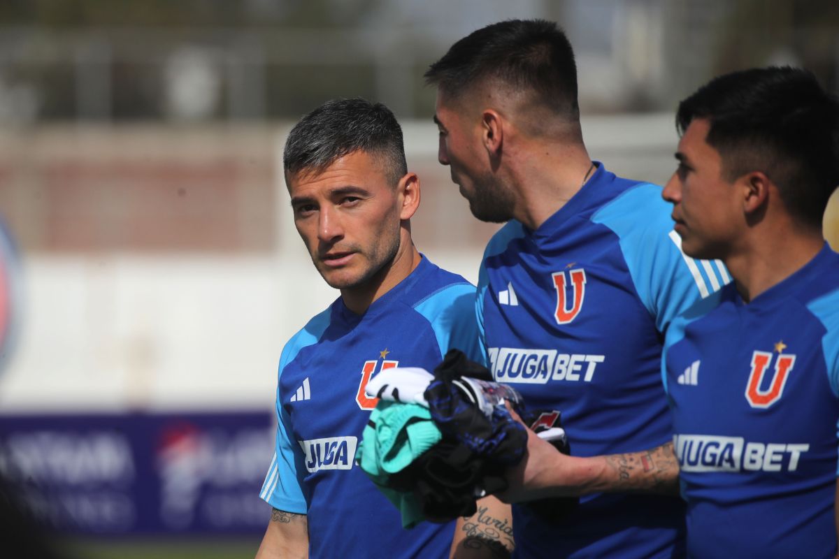 "No jugó bien": Manuel de Tezanos reprocha el bajo nivel de futbolista de la U ante Deportes Iquique