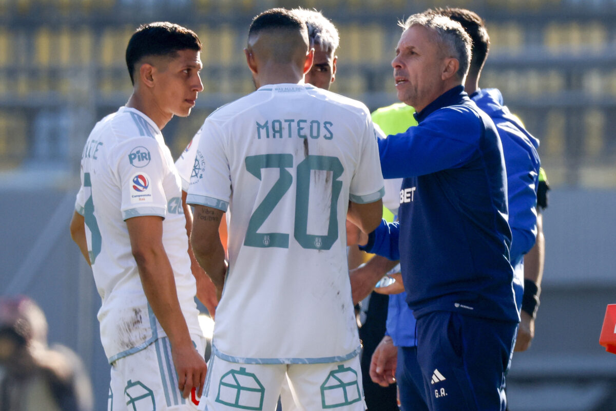 Gustavo Álvarez saca pecho por la U: "Un equipo que representa muy bien al hincha"