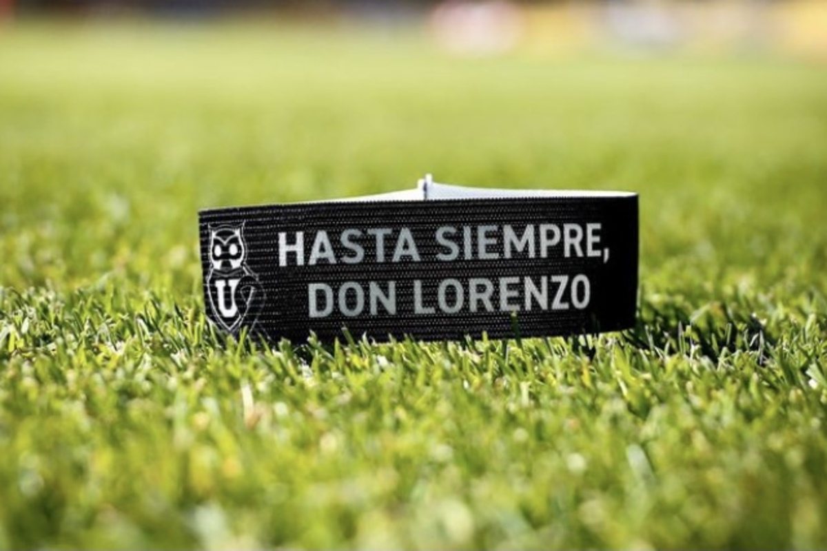 [Video] Homenaje a don Lorenzo: El por qué no se suspendió el partido entre la U y Coquimbo tras el sensible deceso