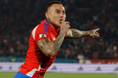 "Histórico: Eduardo Vargas rompe insólito récord en las Eliminatorias Sudamericanas"