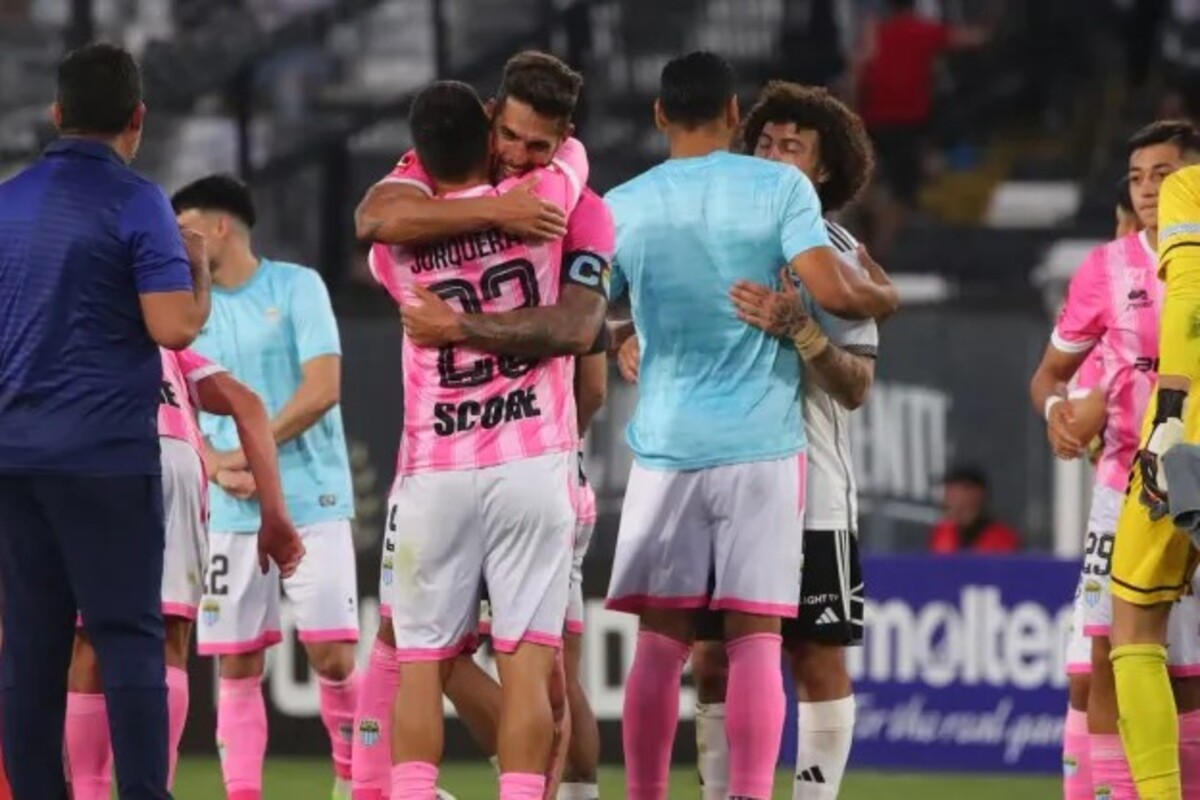 "Es un animal": Llenan de elogios a ex jugador de la U que eliminó a Colo-Colo en su cancha