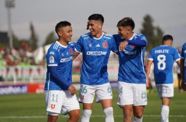 "Los dos jugadores que se estarían ganando la titularidad para el último partido de la U en el Campeonato Nacional"