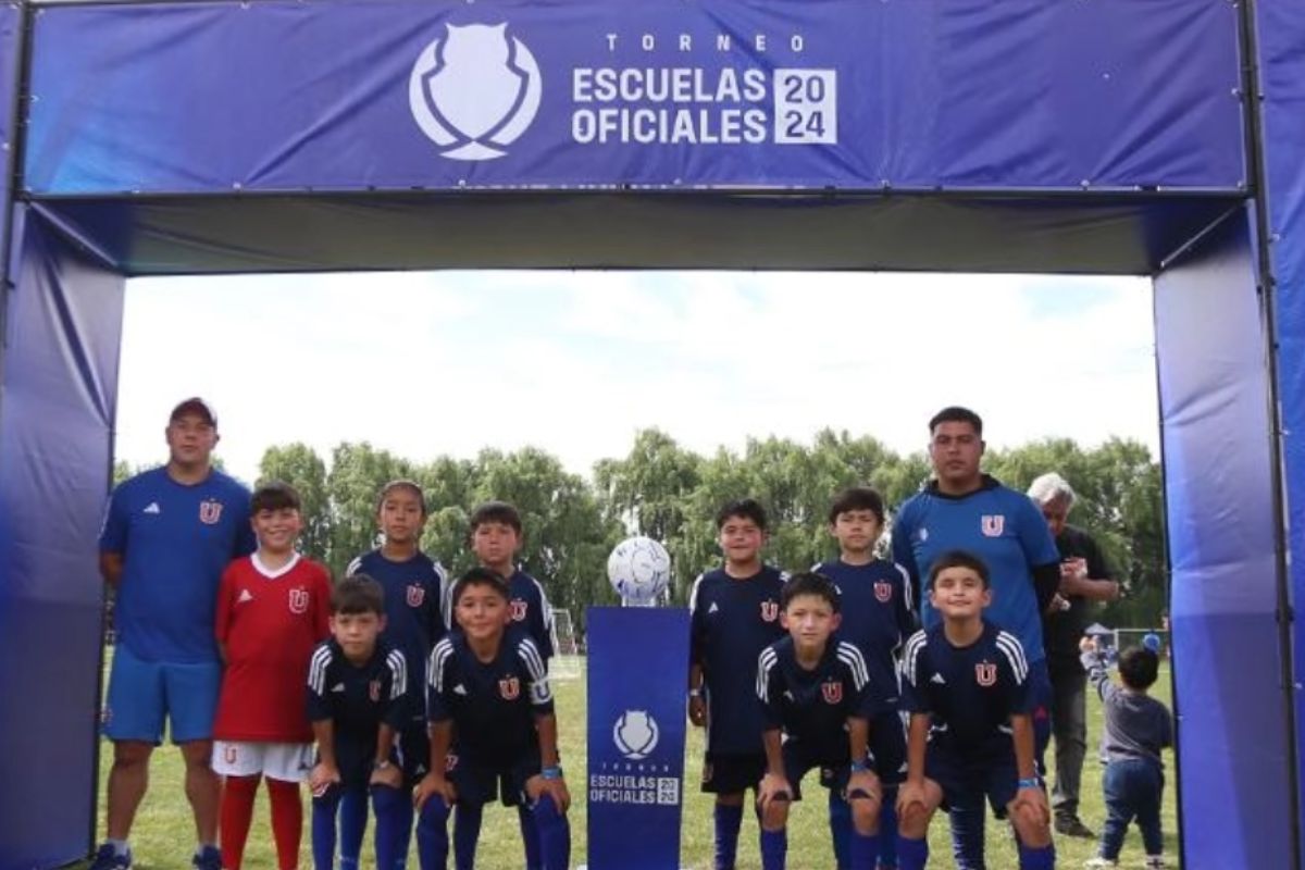 José Pepe Rojas aplaude importante actividad de Universidad de Chile: "Se respira el sentimiento azul"