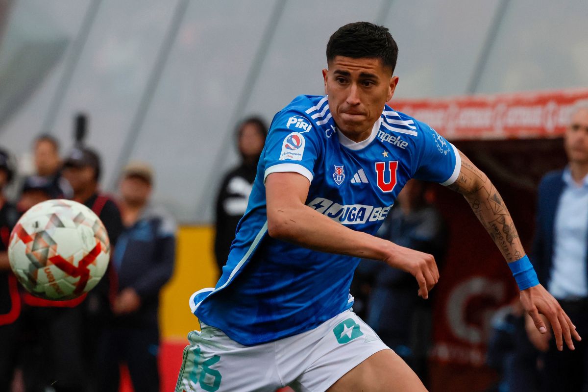 "Llegó muy en silencio": Cristián Caamaño deleitado con la temporada de este jugador de la U