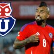 Se sacó la camiseta: Arturo Vidal aplaude el gran partido de este jugador de la U