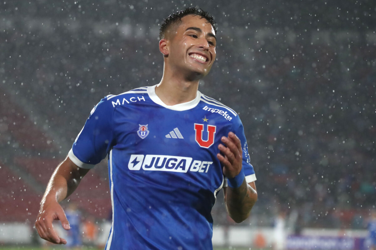 Johnny Herrera llena de elogios a este jugador de la U: "Está para triunfar afuera"