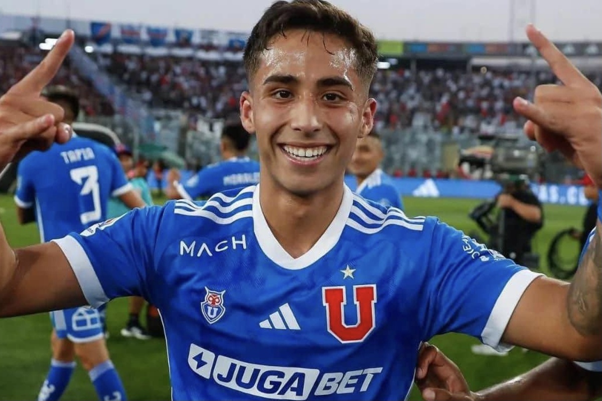 Johnny Herrera llena de elogios a este jugador de la U: "Está para triunfar afuera"