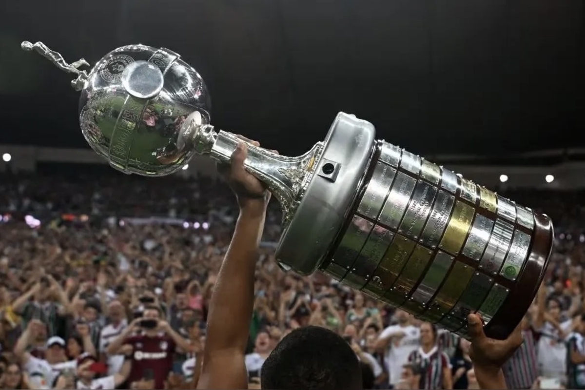 Plantel unido: así vivieron los jugadores de la U el sorteo de Copa Libertadores