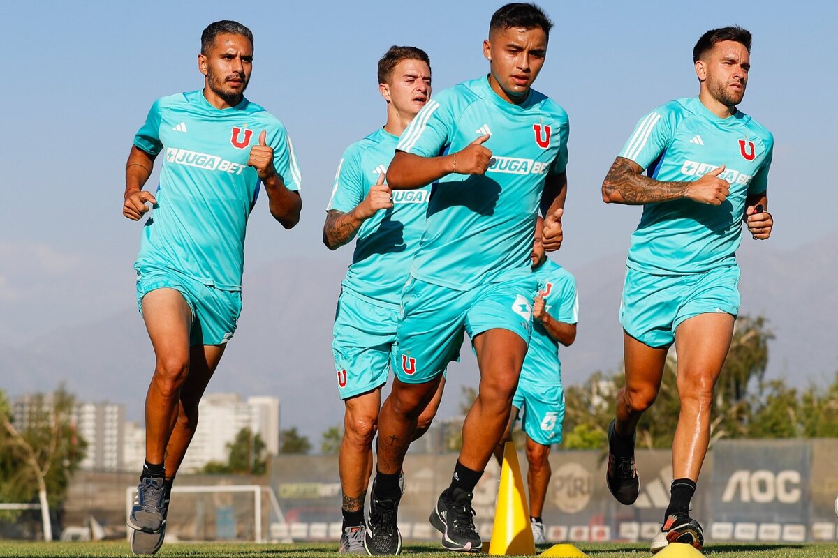 Deben buscar equipo: los 4 cortados de Gustavo Álvarez en pretemporada de la U