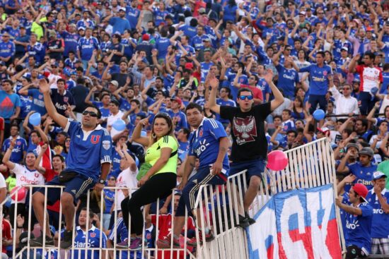 "Mi sueño es...": alcalde de Ñuñoa revela ambicioso plan para mejorar la experiencia estadio del hincha de la U y le deja especial recado a Azul Azul