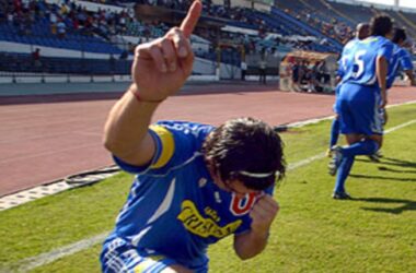 "Aún te están buscando Matador: Marcelo Salas cumple 50 años y así lo celebra el pueblo azul"