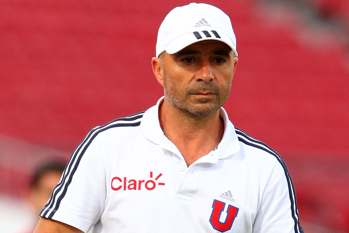 ¿Quiere volver a la U? Revelan que Jorge Sampaoli se reunió con dirigente de Azul Azul