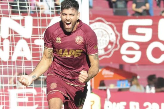 Goles y polémicas: el perfil del delantero centro escogido por la U para la temporada 2025