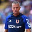 Gustavo Álvarez con la camiseta de la Universidad de Chile.