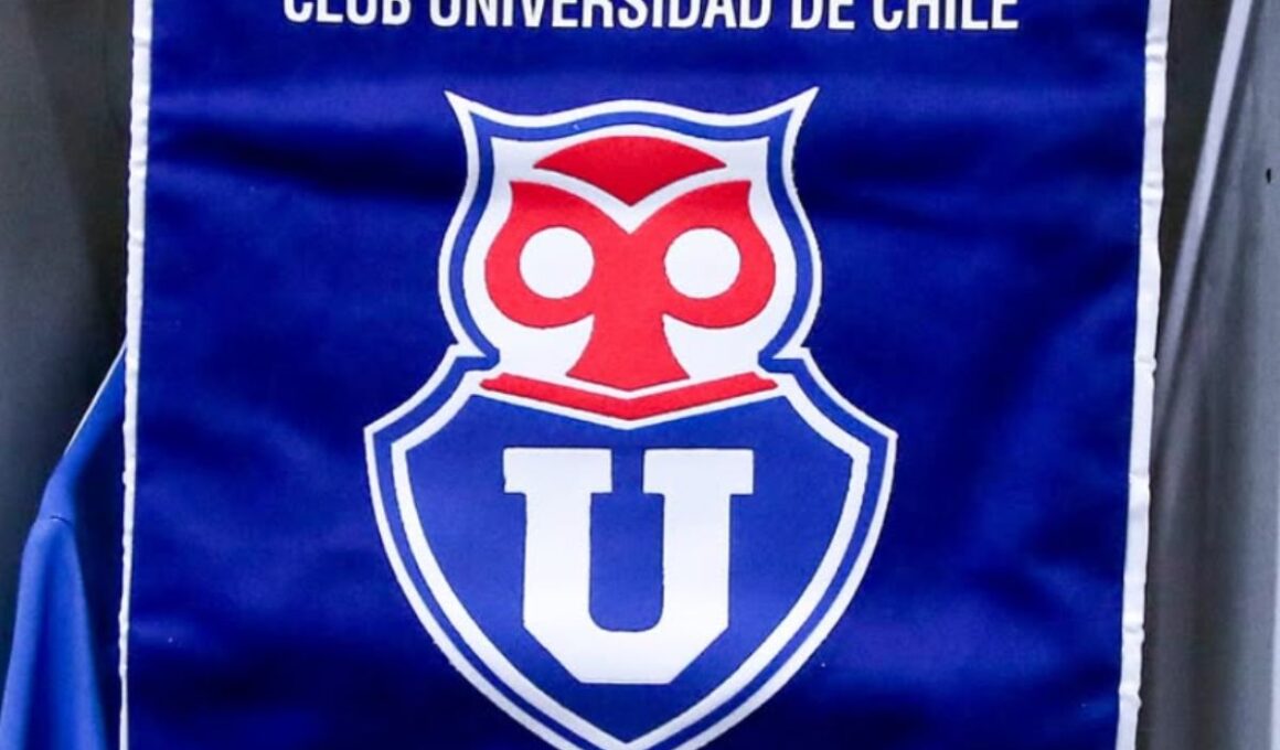 Inesperado sacudón en Universidad de Chile: se confirma importante renuncia