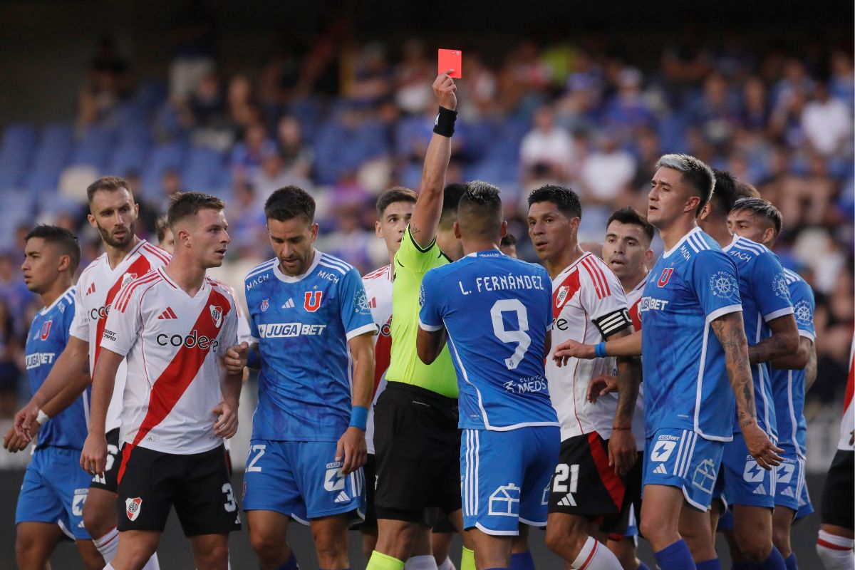 "No puede jugar": Manuel de Tezanos le pone la lápida a este jugador de Universidad de Chile