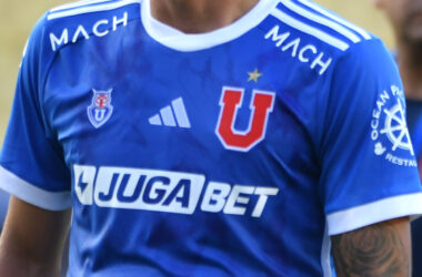 "Atención, azules: confirman la fecha en que la U presentará su nueva camiseta"