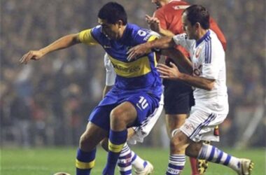 “Era insostenible…”: Gustavo Lorenzetti repasa las causas que le negaron la final de la Libertadores a la U del 2012