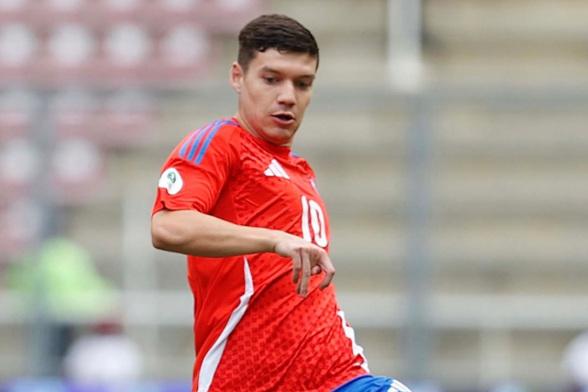 "Lamentablemente": jugador de la U fue la gran figura en amarga derrota de Chile ante Paraguay